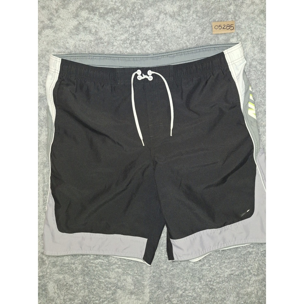 Nike Logo Black/gray Swim Trunks Board Shorts Quick Dry Athletic Men's XL Sporty